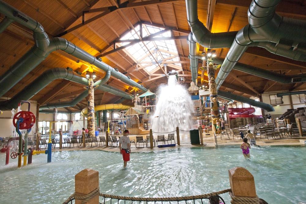 Great Wolf Lodge Concord Exterior photo